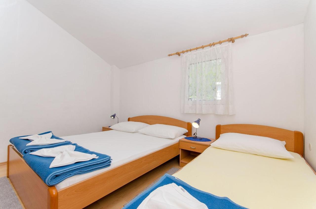Apartments Zoran Drvenik  Exterior foto